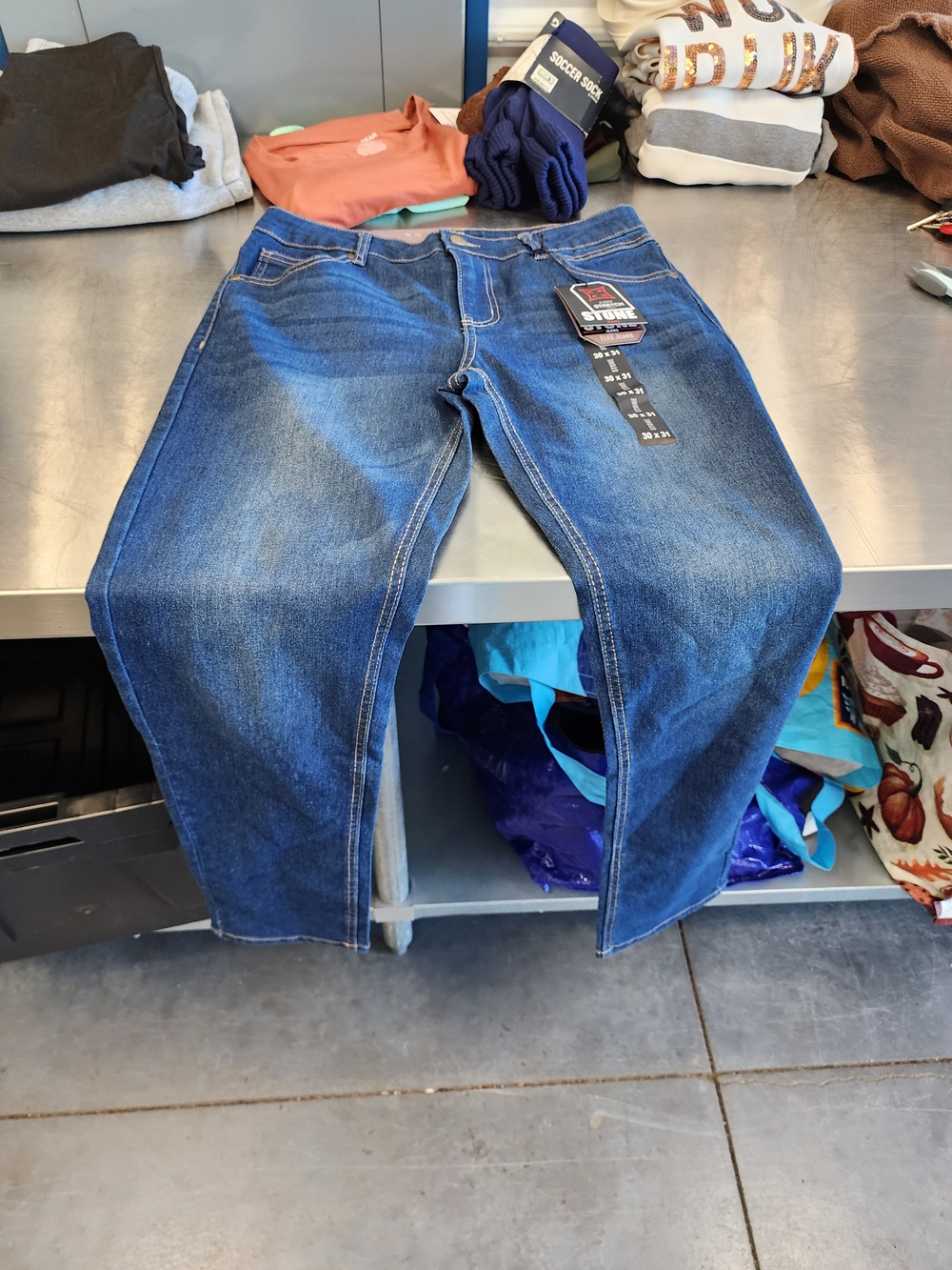Stone Mountain Accessories Men's Indigo Straight Jeans